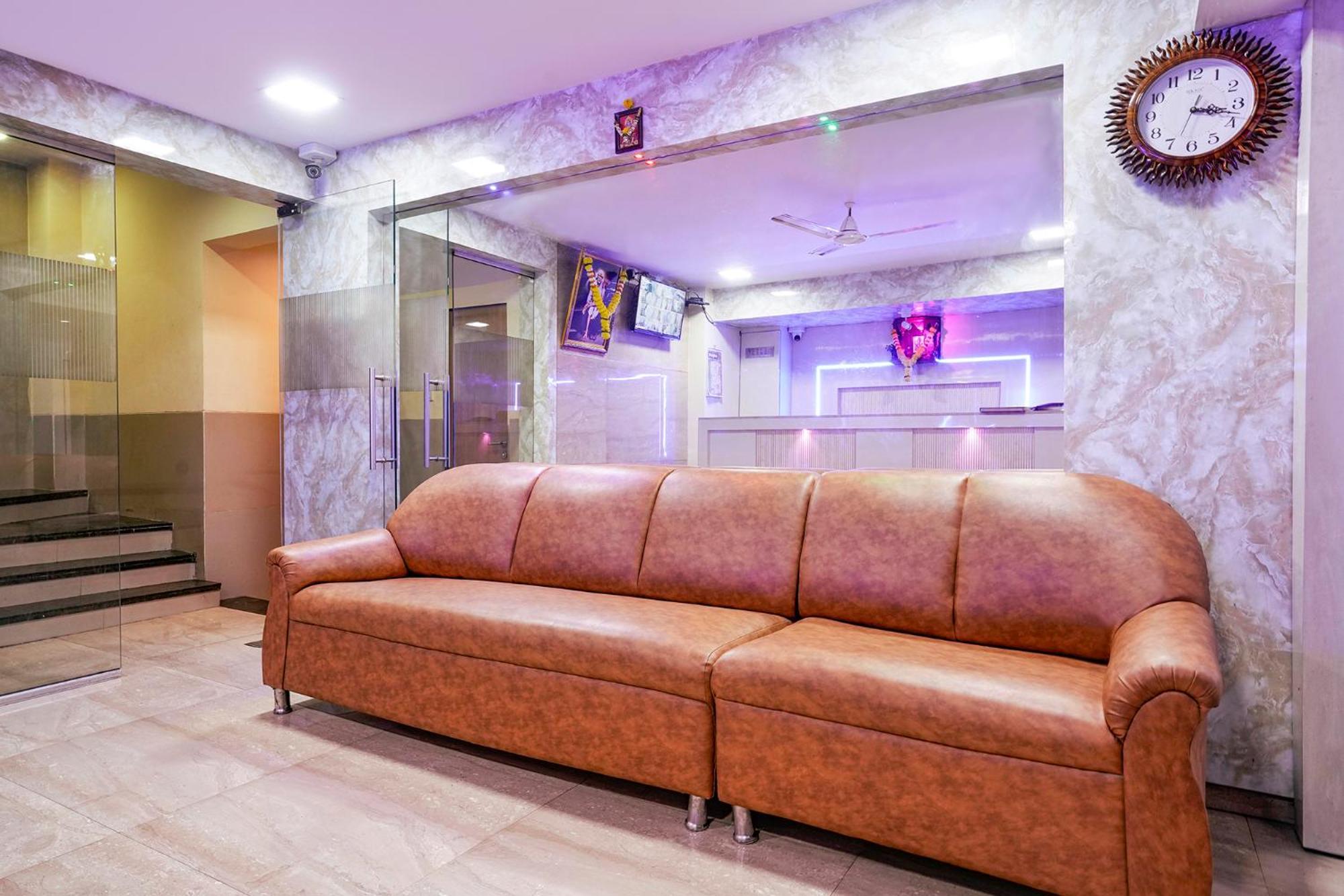 Fabhotel Everest Vashi Exterior foto